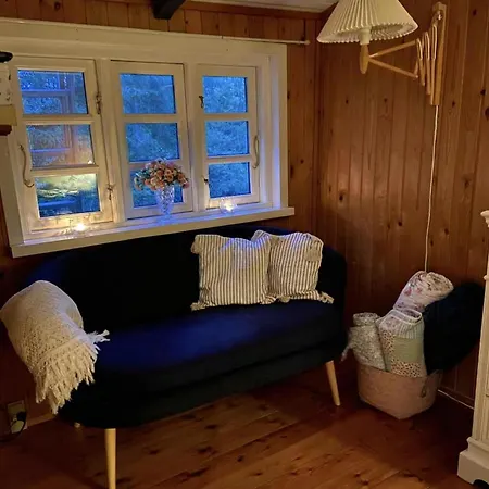 A Cozy Older Summerhouse On A Small Island Feriehus Oro