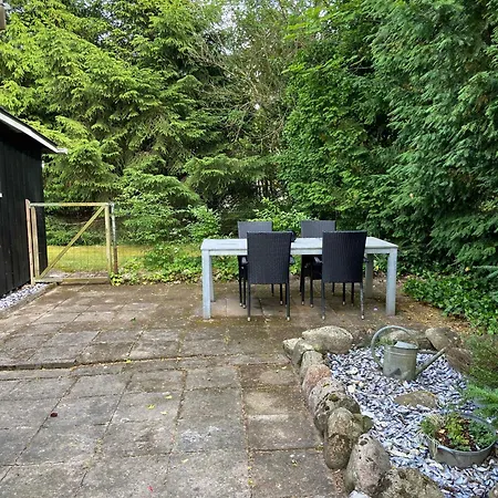 A Cozy Older Summerhouse On A Small Island * Oro