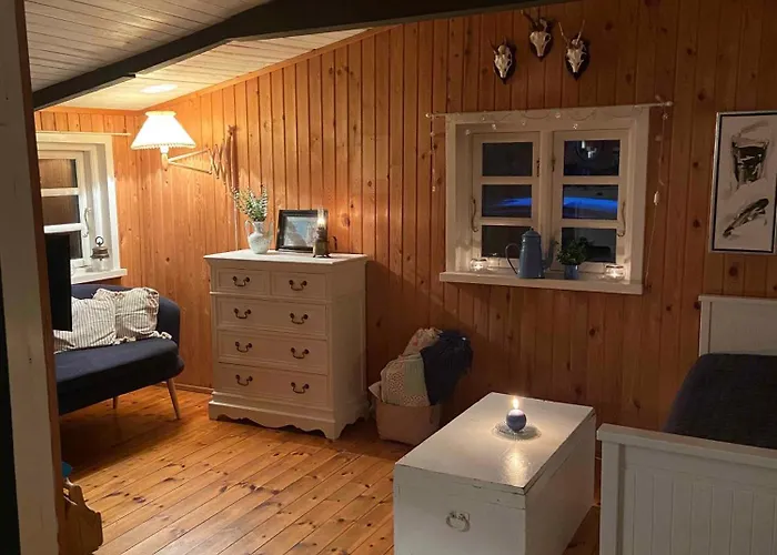 A Cozy Older Summerhouse On A Small Island Feriehus
